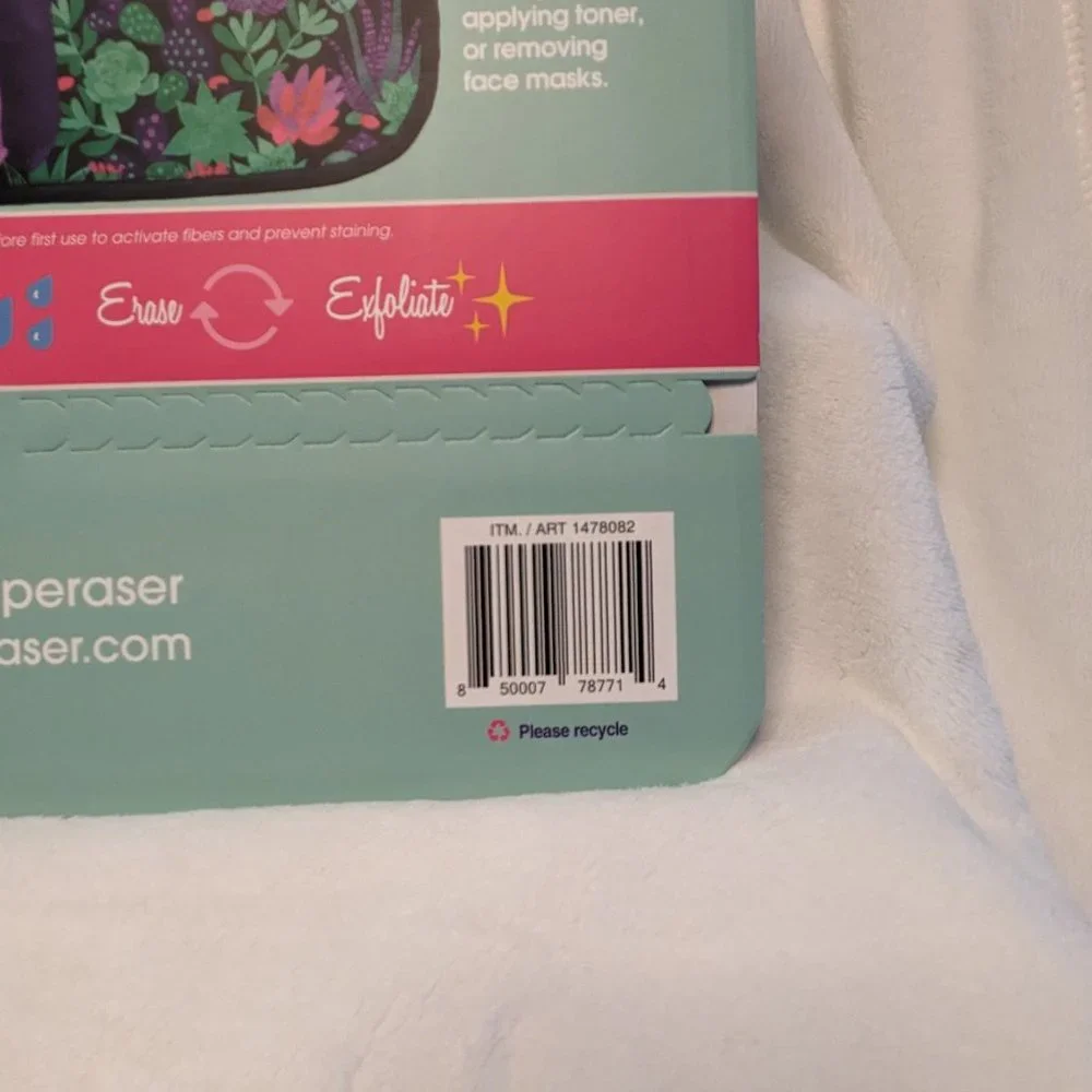 MakeUp Eraser Original 7 Day Set + Bonus Laundry Bag NIB